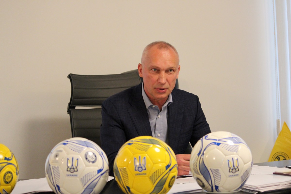 Перший віце-президент Української асоціації футболу Олег Протасов завітав на Херсонщину