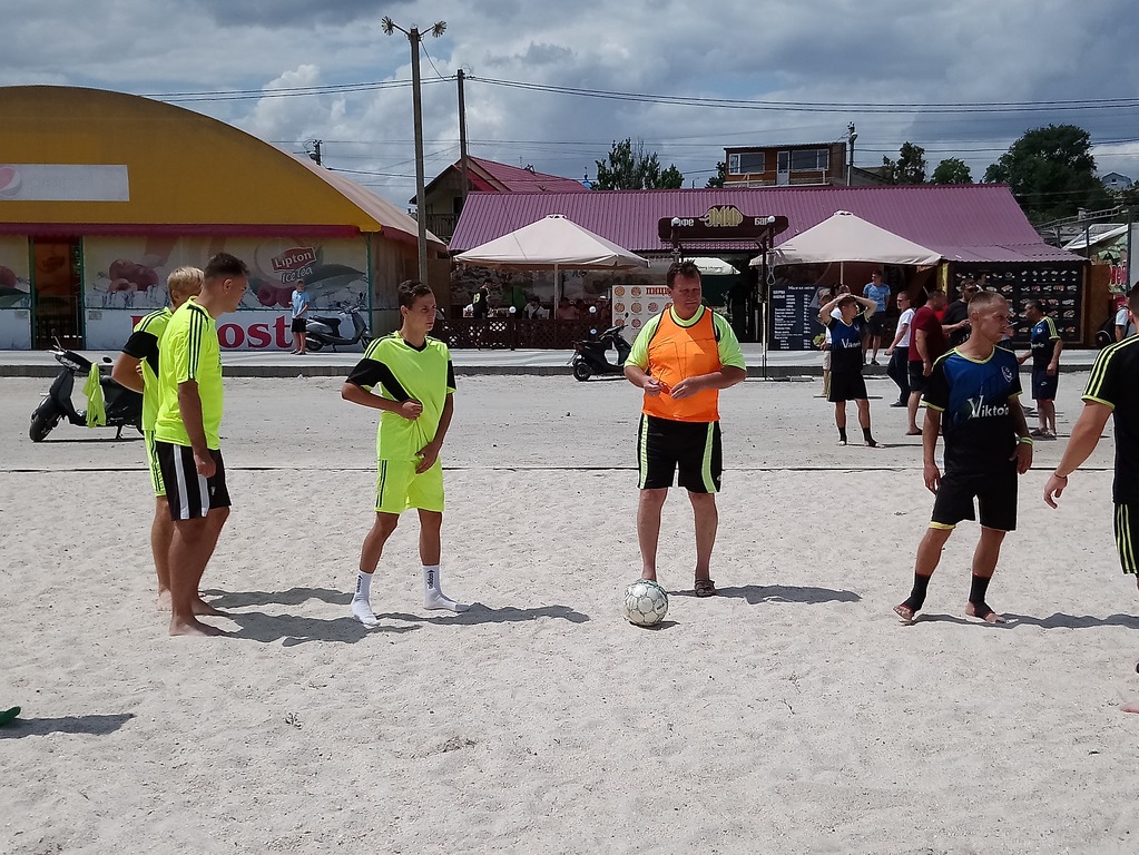 Турнір з міні-футболу на піску в Генічеську