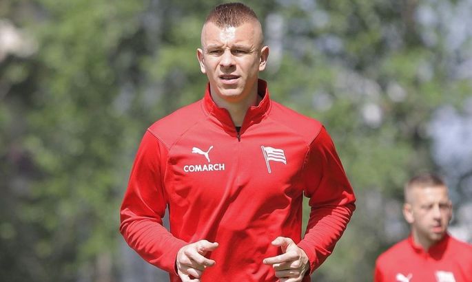 Володар Кубку та Суперкубку Польщі Олексій Дитятьєв офіційно перейшов до клубу КПЛ.